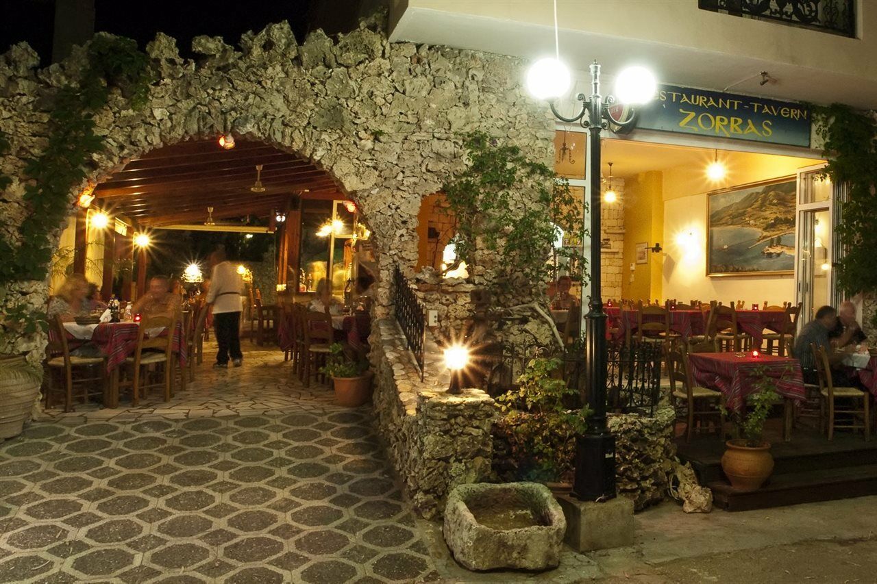 Zorbas Lifestyle Hotel เยโอริยิอูโปลิส ภายนอก รูปภาพ